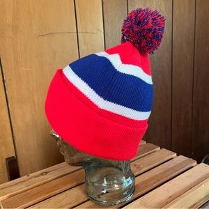 🏈🏉 Football themed Knit Hat w/ Pom Pom🏈🏉